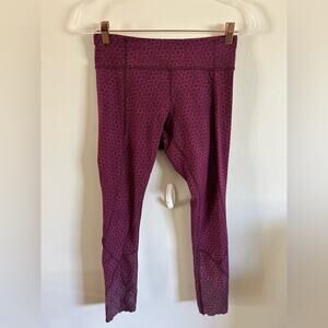 Lululemon Inspire Crop II Luxtreme – Size 8  Rare Berry Rumble